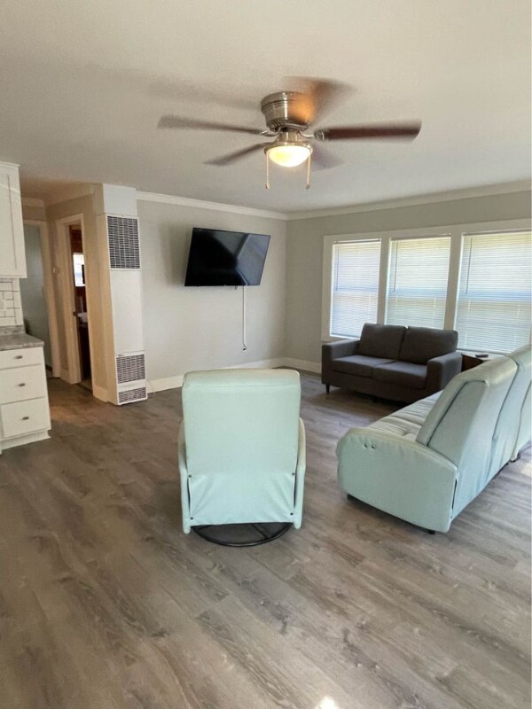 Foto del edificio - 1 Lakeview Dr