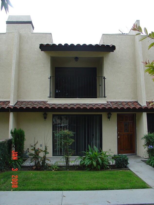 Primary Photo - 9139 Ramona St