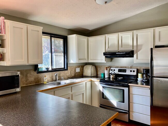 Foto del edificio - 3314 E 14th Ave