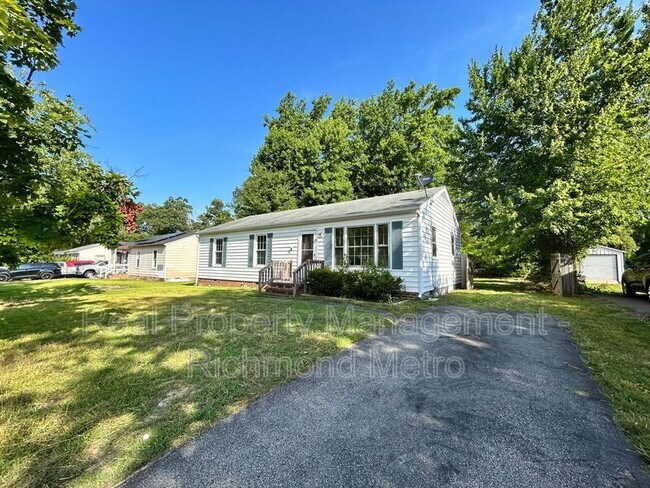 Foto del edificio - 5718 Retriever Rd