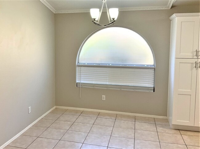 Building Photo - 3451 W Baylor Ln