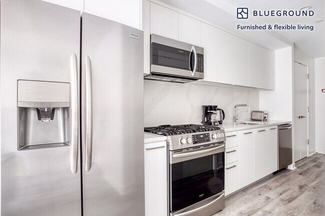 Foto del edificio - 949 1st St SE