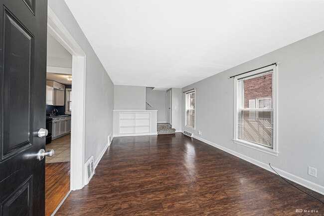 Foto del edificio - 136 Webb St