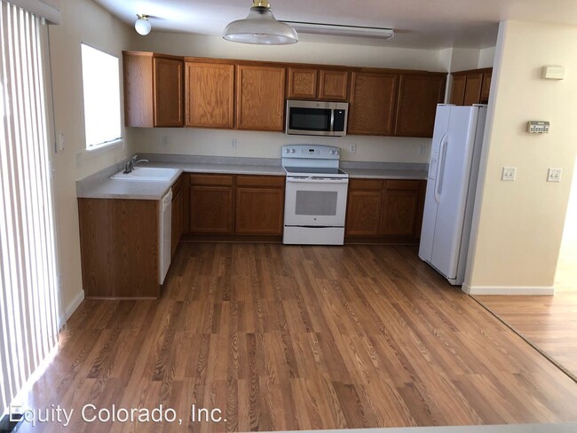 Building Photo - 3 br, 2.5 bath House - 3750 S. Lisbon Court