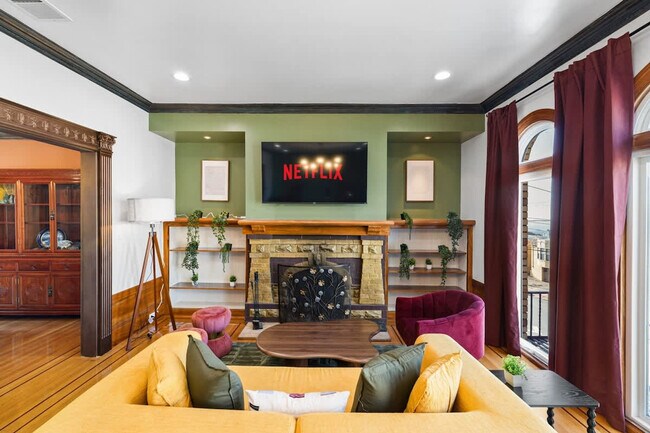 Foto del edificio - 2216 18th Ave