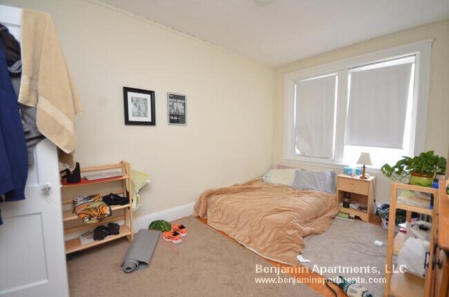 Foto del edificio - 119 Sutherland Rd