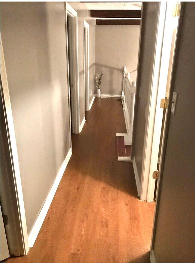 Photo - 2827 Saddle Barn E Dr House