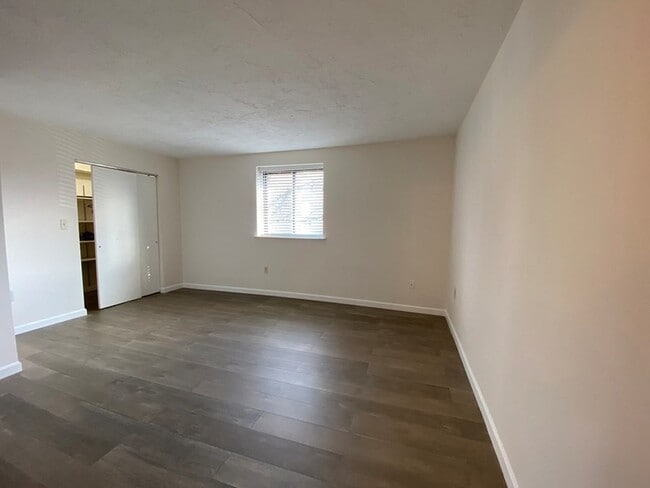 Photo - 24 South St Apartment