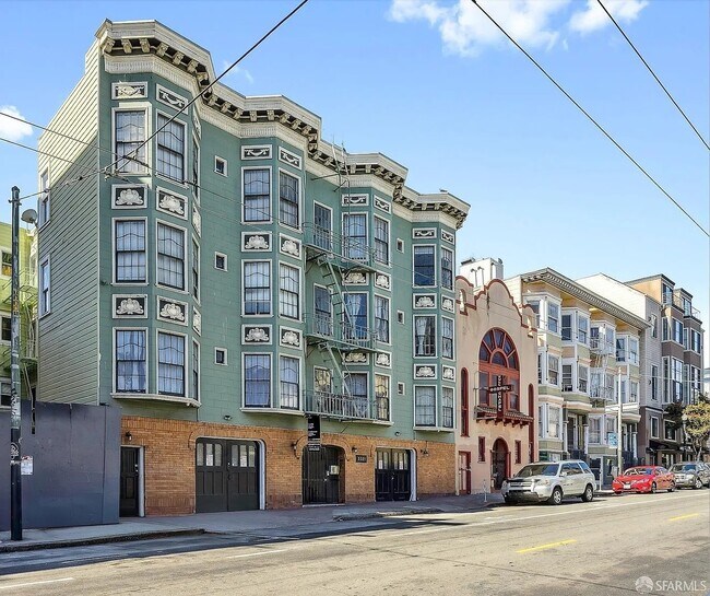Foto del edificio - 3321 7th St