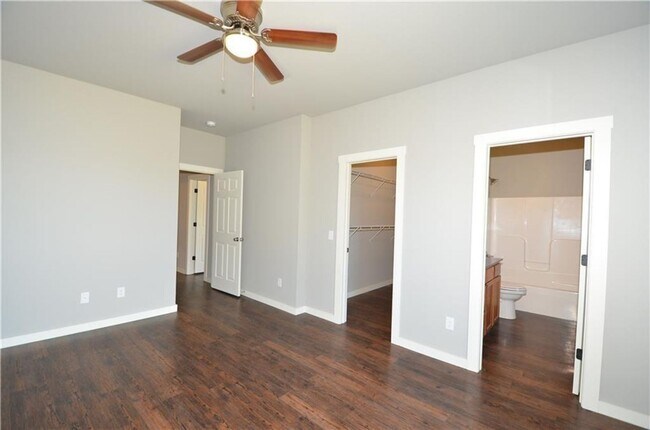 Foto del edificio - 3 Bedroom 2 Bath Duplex Centerton