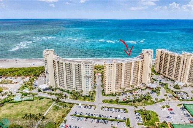 Foto del edificio - 300 Ocean Trail Way