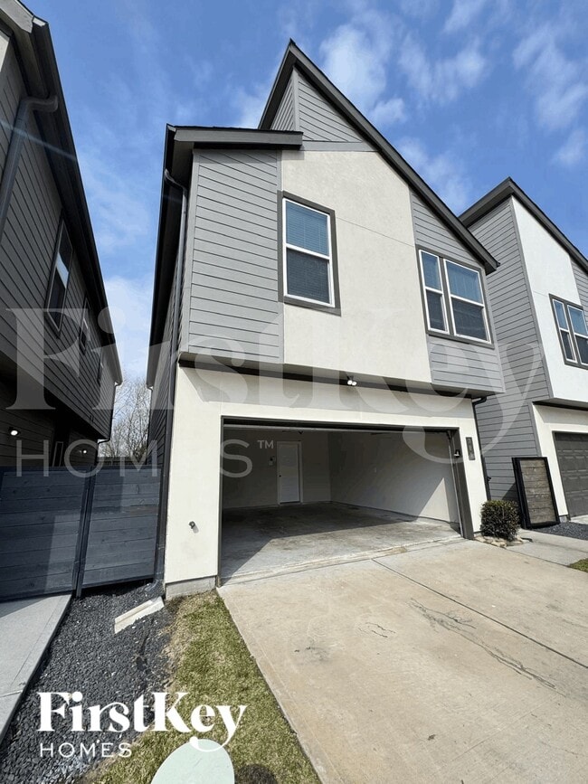 Building Photo - 309 N Centro Cir