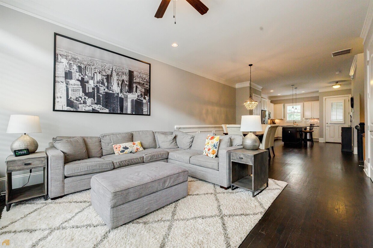 2134 Havenwood Trail, Atlanta, GA 30319 Townhome Rentals in Atlanta