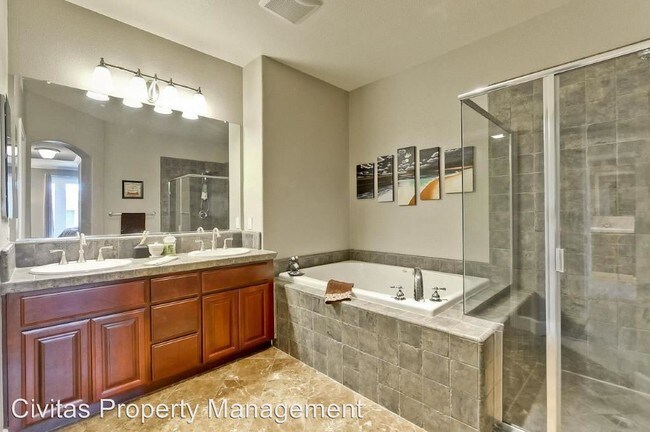 Building Photo - 2 br, 3 bath House - 1762 Camino Leonor