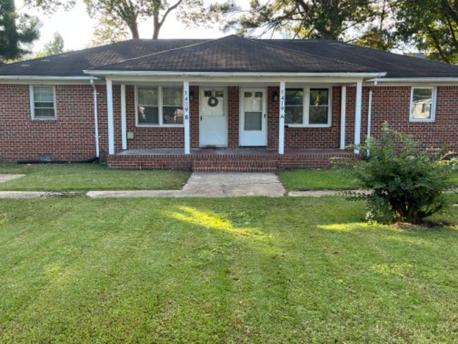 Photo - 1419 Oleander Ave (Chesapeake, VA) House