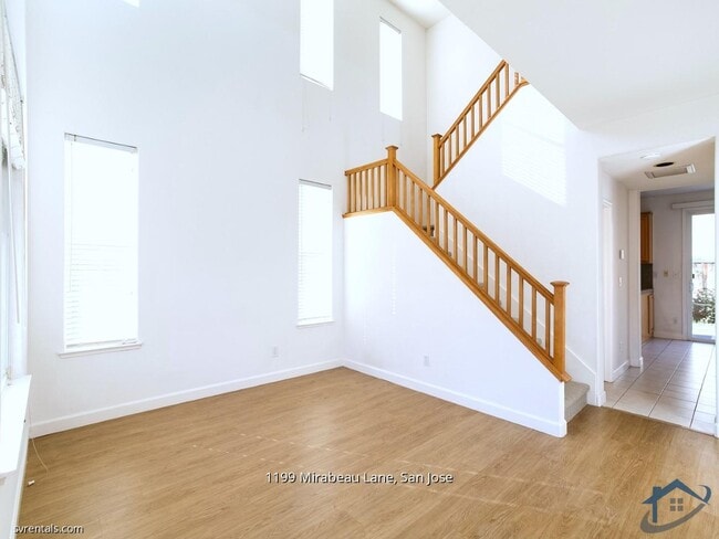 Building Photo - 1199 Mirabeau Ln
