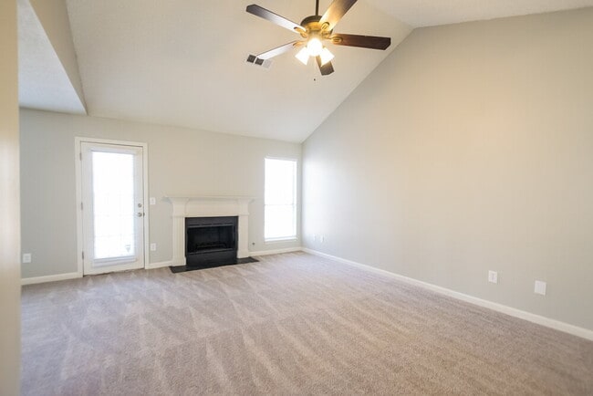 Foto del edificio - 2158 Denson Ln S W