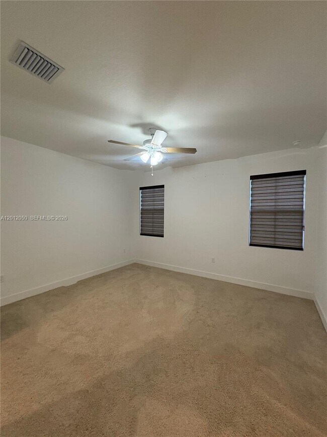 Foto del edificio - 135 SW 171st Ln