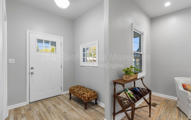 Photo - 1810 Jackson St House