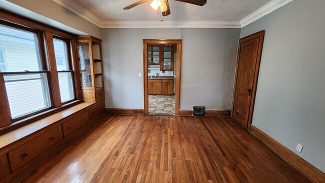 Foto del edificio - 3965 E 140th St