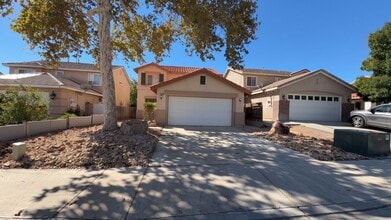 Building Photo - 14453 Queen Valley Rd