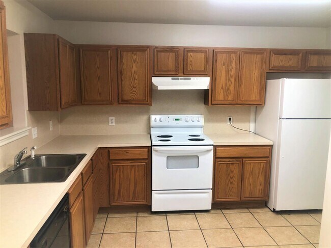 Foto del edificio - 308 N Clinton Ave