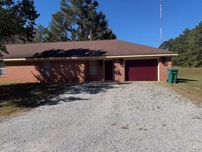 Building Photo - 103 Stanford Cir
