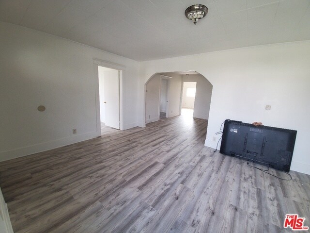 Foto del edificio - 1216 W 77th St