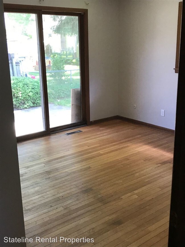 Building Photo - 3 br, 2 bath House - 3419 Oak Grove Ave