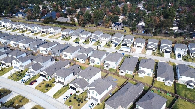 Building Photo - 8567 Blueberry Ash St