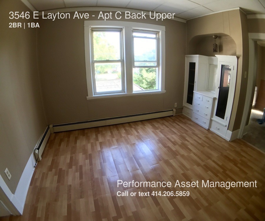 Building Photo - 3546 E Layton Ave