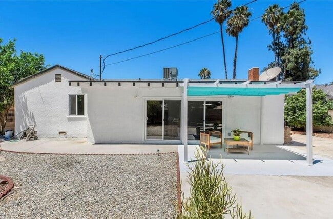 Foto del edificio - 7800 Fairchild Ave