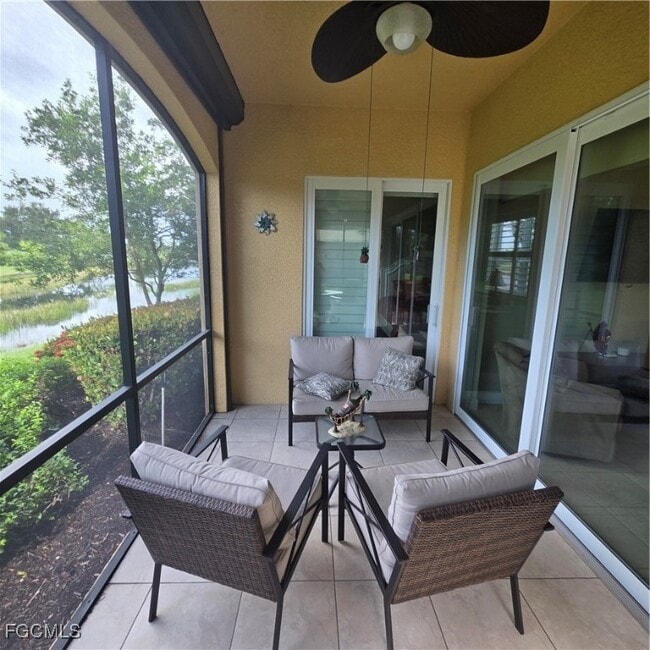 Building Photo - 10637 Pelican Preserve Blvd