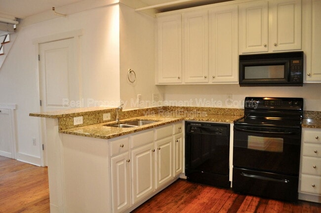 Building Photo - 1535 Caraleigh Mills Ct