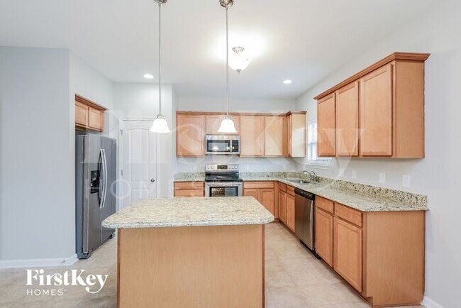 Foto del edificio - 5519 Pinebrook Ln