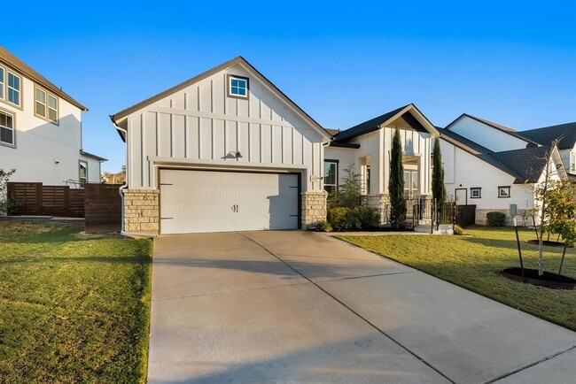 Building Photo - 16705 Horondelle Dr