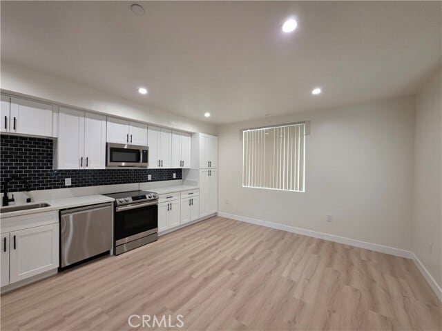 Building Photo - 14618 Sylvan St