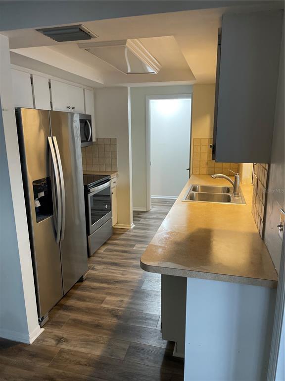 Building Photo - 1477 Nantucket Rd