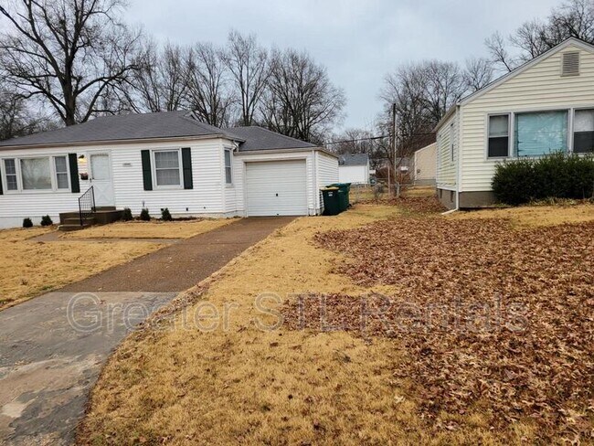 Building Photo - 10542 Anson Dr