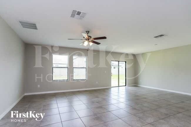 Foto del edificio - 9632 Sage Creek Dr