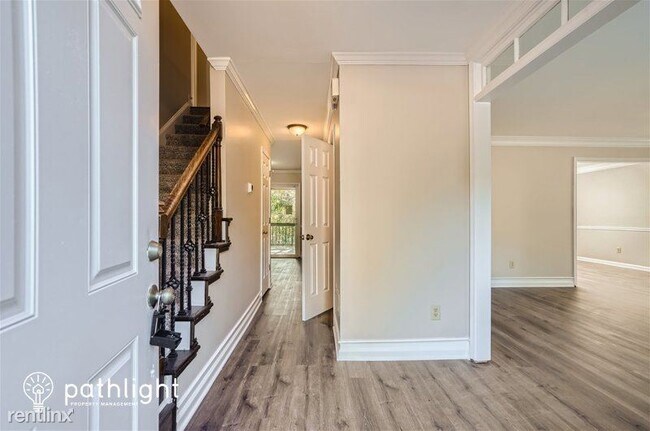 Building Photo - 4 br, 2.5 bath House - 3289 Summit Edge Ct...