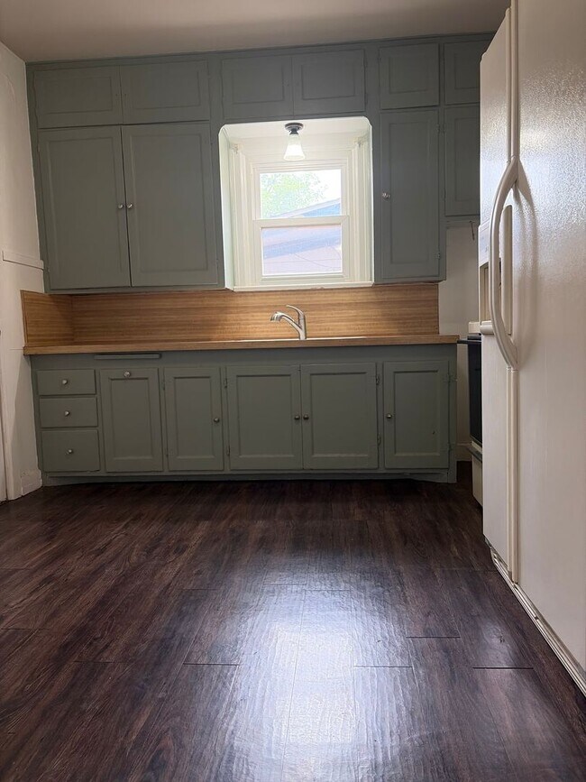 Foto del edificio - Cozy 2 Bedroom Home