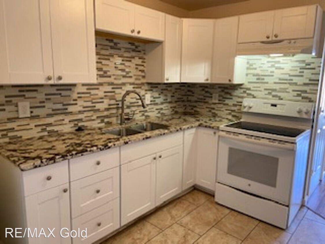Primary Photo - 1 br, 1 bath House - 1518 Locust Street