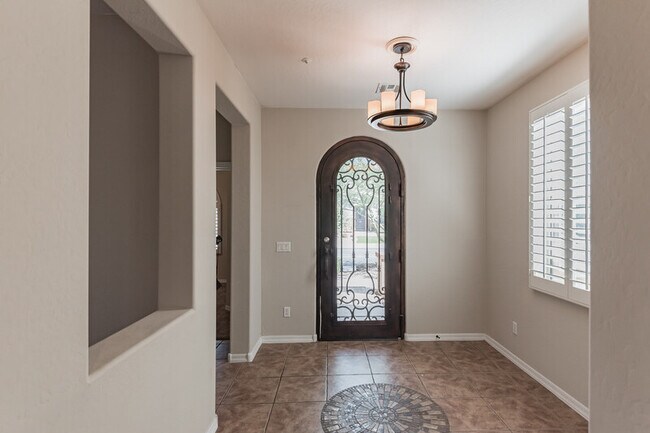 Building Photo - 12315 W Ashby Dr