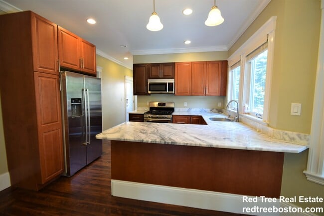 Building Photo - 179 Tremont St