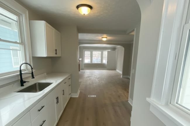 Building Photo - 1486 Middleton Rd