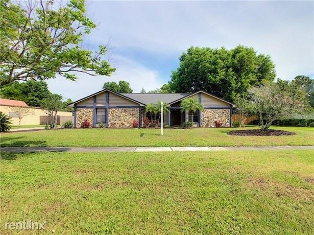 Primary Photo - 4 br, 2 bath House - 1209 Trotwood Blvd