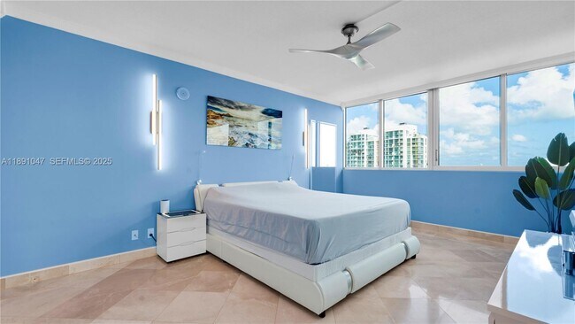 Foto del edificio - 7929 West Dr