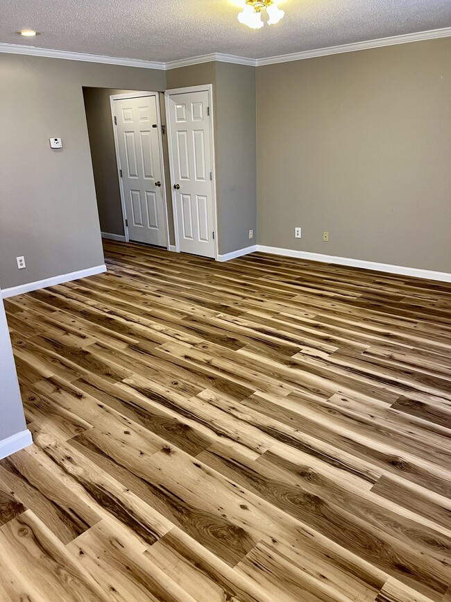 VIEW FROM DINING AREA TOWARDS FRONT DOOR - 909 Kansas St