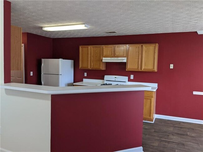 Building Photo - 361 Jasmine Dr